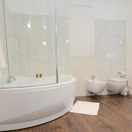 Ugo Jacuzzi Apartamento Bolonha